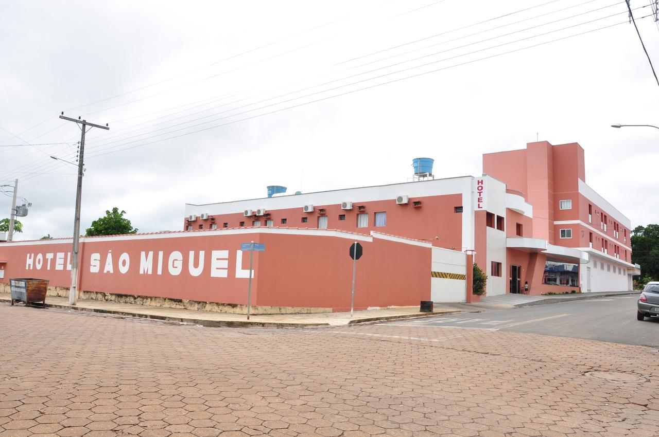 Hotel Sao Miguel Sao Miguel do Araguaia Екстер'єр фото