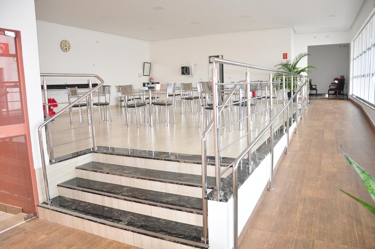 Hotel Sao Miguel Sao Miguel do Araguaia Екстер'єр фото