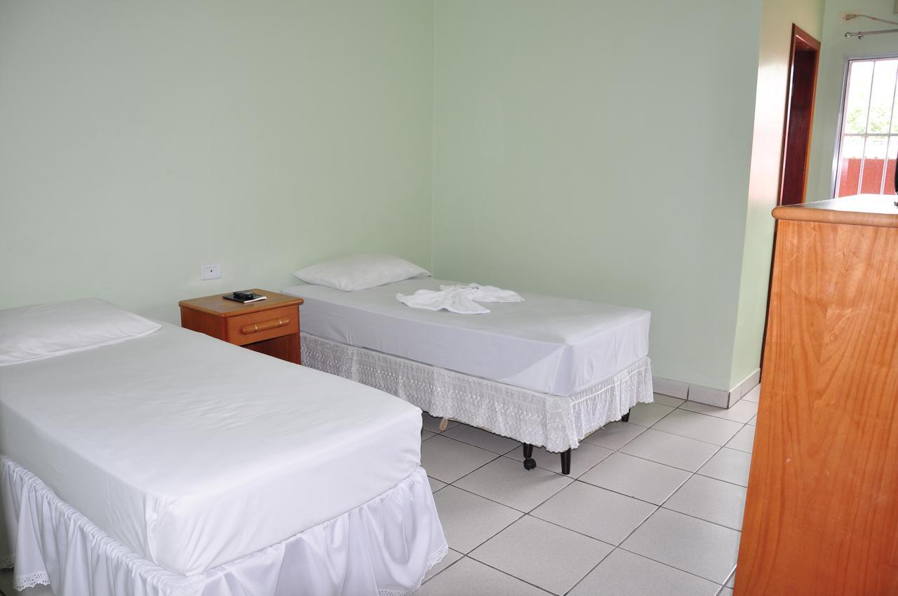 Hotel Sao Miguel Sao Miguel do Araguaia Екстер'єр фото